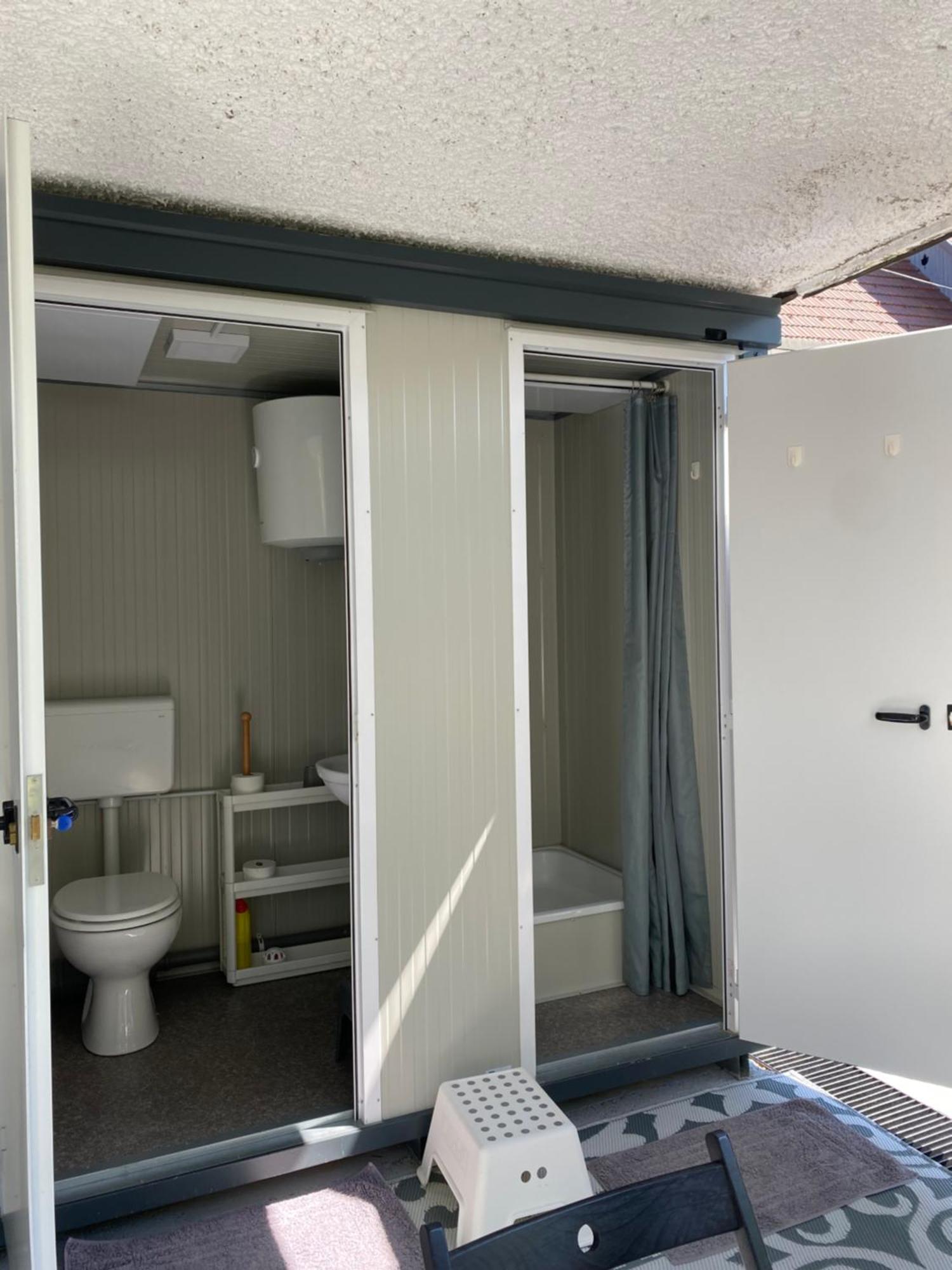 Resort Pod Orehi - Bled - Apartma & Glamping & Savna Szoba fotó